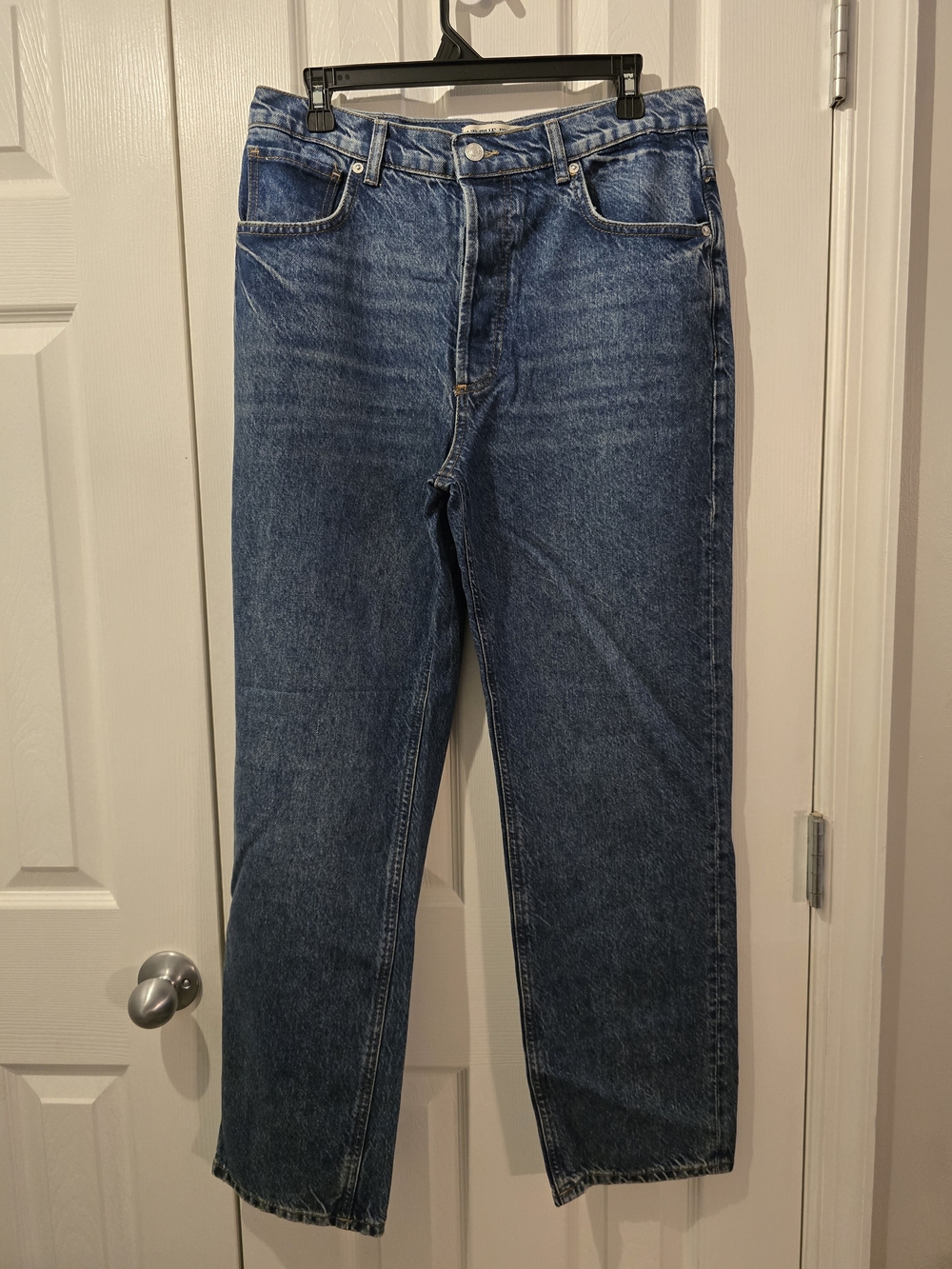 NWOT We The Free Zane Mid Rise Straight Jeans - 28